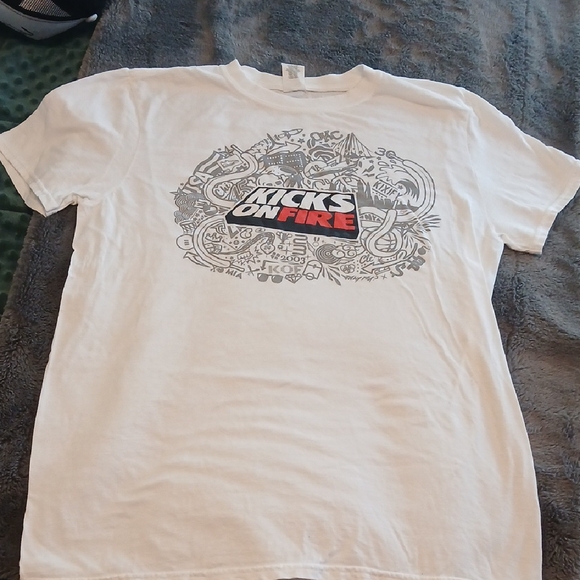 Gildan Tops - Kicks On Fire Limited Edition